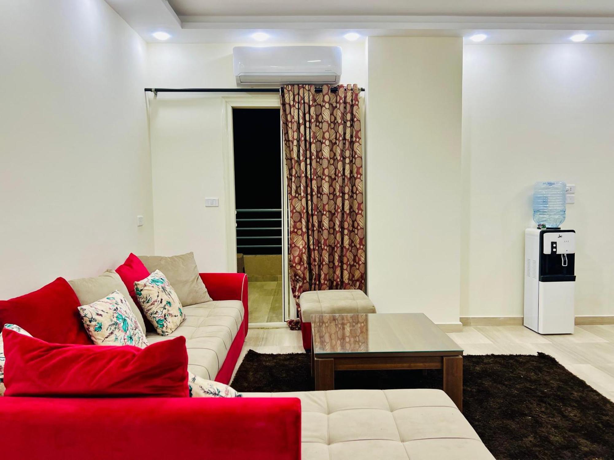 Beachfront Bliss - Your Escape Awaits Appartement